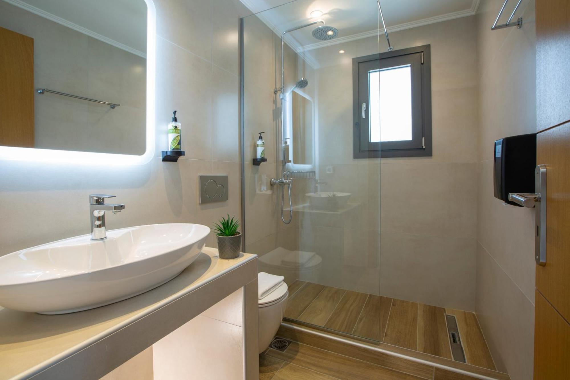 Zisis Suites Nydri  Exterior photo